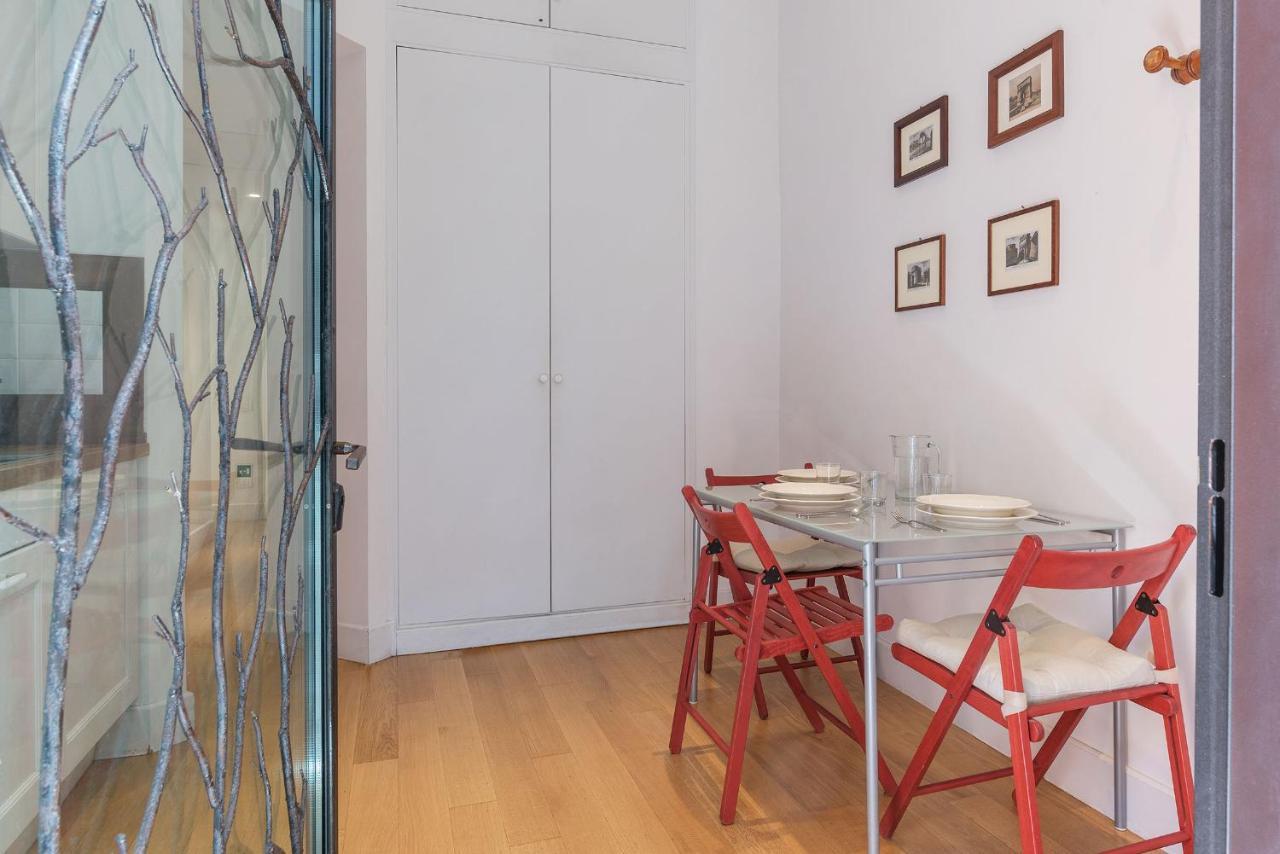 Domus Claudiae - Fromhometorome Buitenkant foto